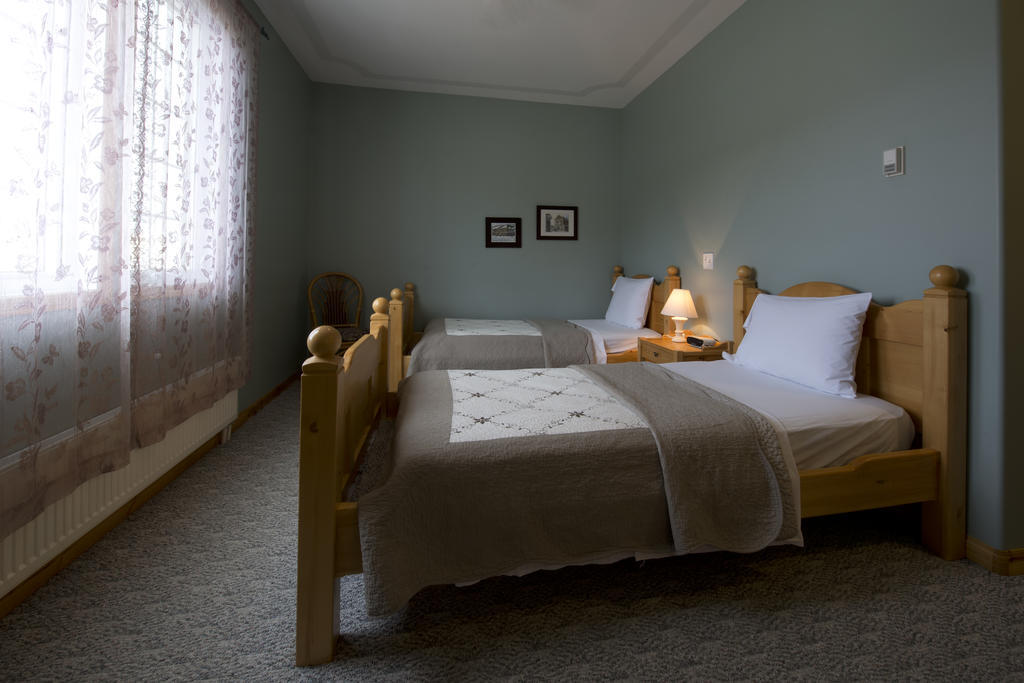 Aurora Inn Dawson City Esterno foto