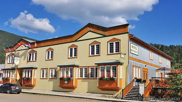Aurora Inn Dawson City Esterno foto