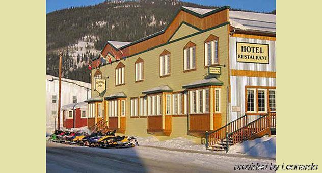 Aurora Inn Dawson City Esterno foto